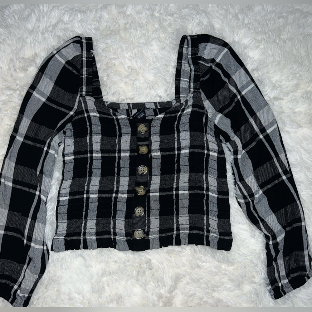 American Eagle Black & White Plaid Top